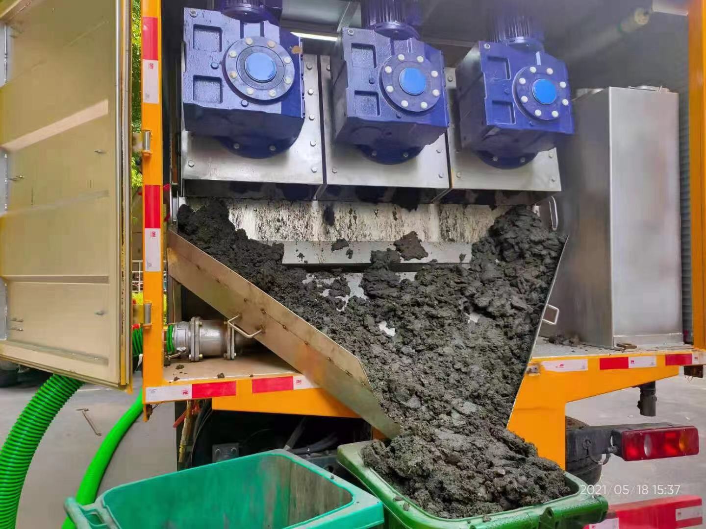 巩留化粪池清掏城市维护站-泥浆净化干湿分离处理